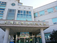 권선&영통(지혜샘어린이도서관) 공간사진